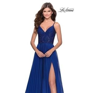 NWT La Femme Marine Blue Beaded Lace Bodice Formal Gown Evening 28664 Prom Dress